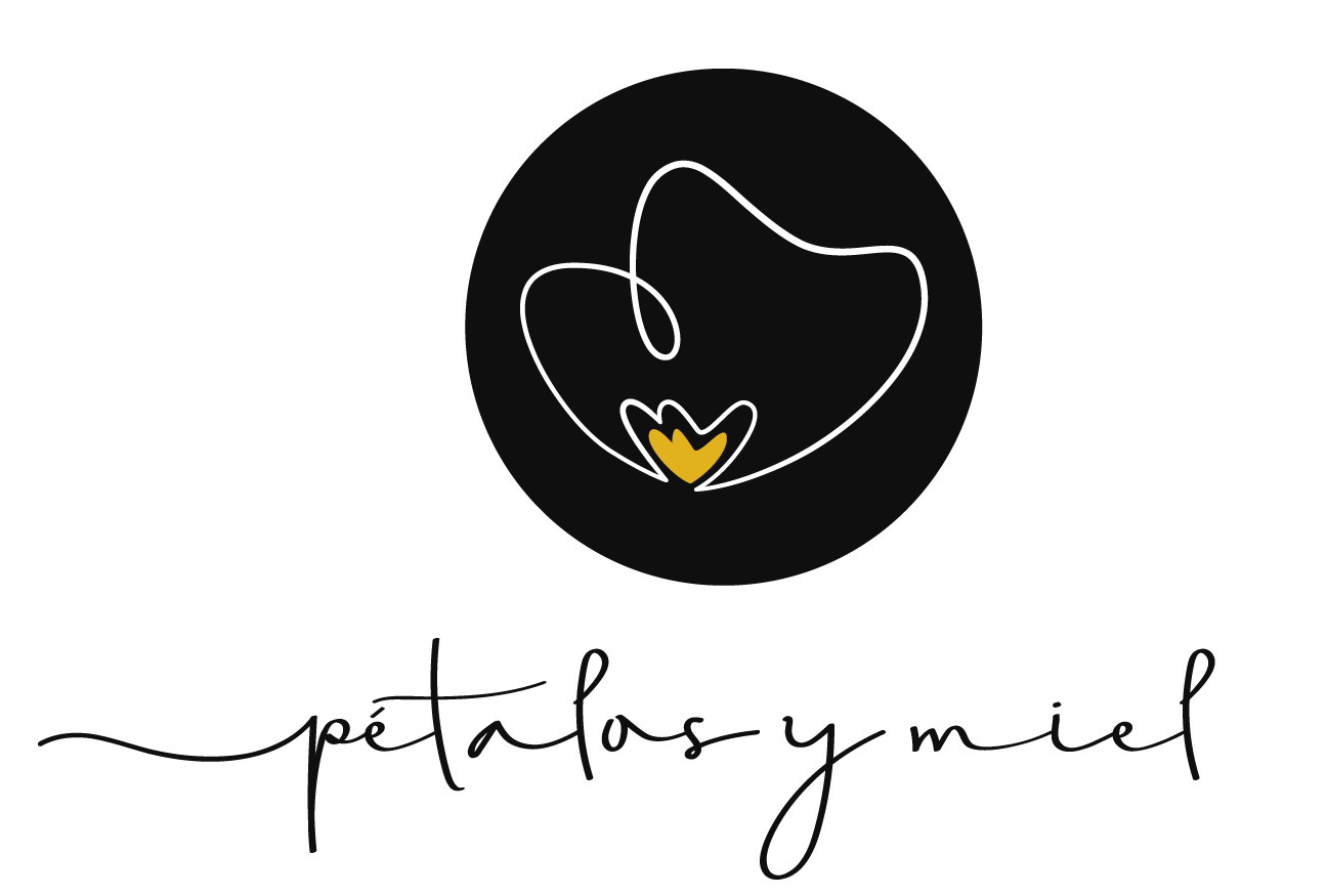 Logo_petalosymiel png-02.png